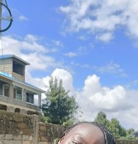 Candy - puta in Nairobi
