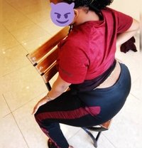 Candy - puta in Nairobi