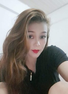 Candy Lucky - escort in Conakry Photo 2 of 5