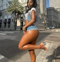 Naomi - escort in Maldives