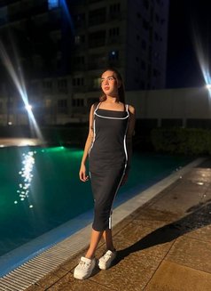 Candy Pixxie - Transsexual escort in Manila Photo 2 of 2