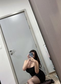 Candy’s - adult performer in Bangkok Photo 1 of 10