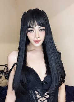 Candy SoHot - Transsexual escort in Bangkok Photo 1 of 4