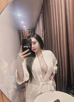 Candy - escort in Bangalore Photo 5 of 7