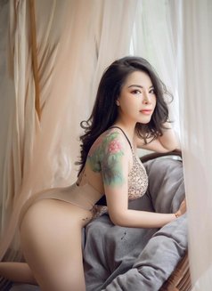 CANDY Sweetie,good service, good massage - puta in Dubai Photo 3 of 10