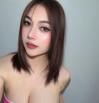 Candy - escort in Ajmān