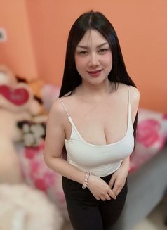 Candy - puta in Ajmān Photo 7 of 8