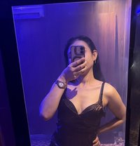 Candy - Intérprete de adultos in Navi Mumbai