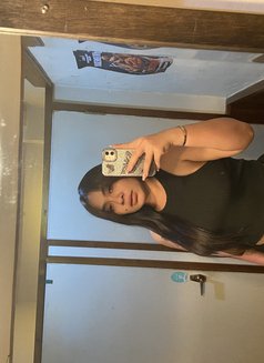 Candy - puta in Phuket Photo 13 of 14