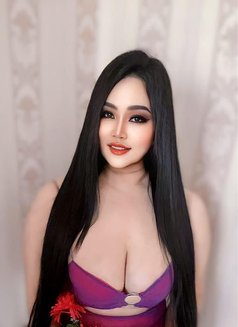 Candy - puta in Riyadh Photo 17 of 18