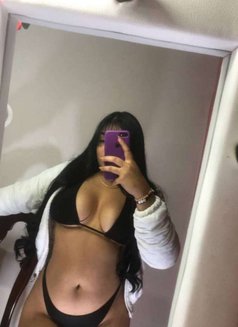 Candyrose - escort in Madinah Photo 1 of 1