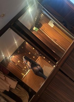 Cansu - Male escort in İstanbul Photo 12 of 12