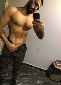 Cap Ahmed Elmsary - Acompañantes masculino in Cairo Photo 4 of 9