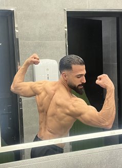 Cap Ahmed Elmsary - Male escort in Cairo Photo 10 of 13