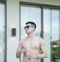 Capricornus Ng - Male escort in Bangkok