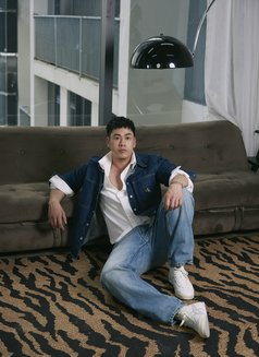 Capricornus Ng - Acompañantes masculino in Bangkok Photo 17 of 18