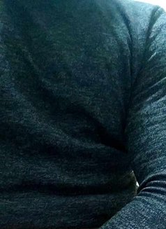 Captain Ashraf - Male escort in Cairo Photo 3 of 8