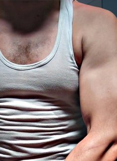 Captain Ashraf - Male escort in Cairo Photo 8 of 8