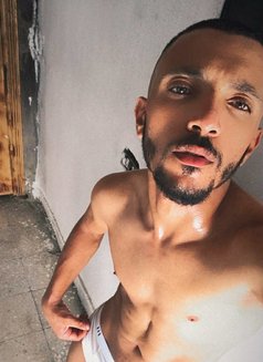 Captain Massage - Acompañantes masculino in Cairo Photo 1 of 2