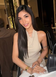 Captivating Elise - escort in Ho Chi Minh City Photo 17 of 22