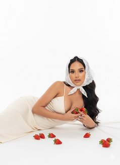 Cara good girl - Transsexual escort in Kuala Lumpur Photo 25 of 25