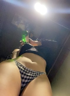 Cara / Vers Butt - Transsexual escort in Bangkok Photo 17 of 20
