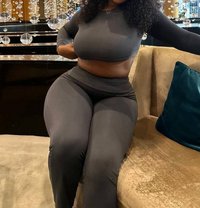 Caramella - escort in Dakar