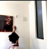 Cardi - puta in Gurgaon Photo 2 of 3