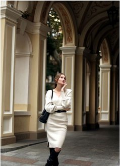 Cardy - escort in Dubai Photo 16 of 16