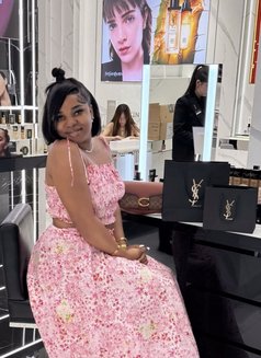 Careen - escort in Lagos, Nigeria Photo 8 of 11