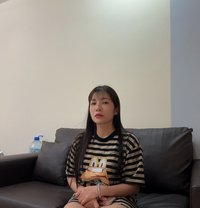 Carin - puta in Singapore
