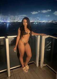 Carina - escort in Dubai Photo 2 of 5