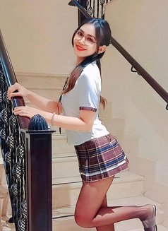 Carina - escort in Gurgaon Photo 9 of 15
