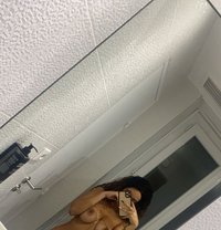 Carina - escort in Milan