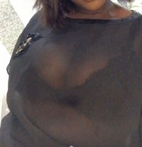 Carine S - masseuse in Abidjan