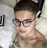 Carl 🇵🇭 - Male escort in Singapore
