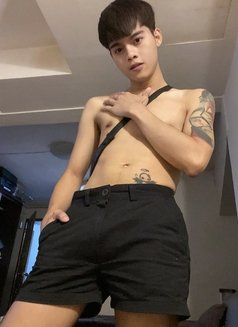 Carl 🇵🇭 - Male escort in Kuala Lumpur Photo 4 of 5