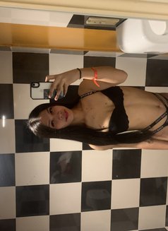 Carla Chica Montemayor - Transsexual escort in Manila Photo 7 of 7