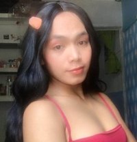 Carla - Transsexual escort in Manila