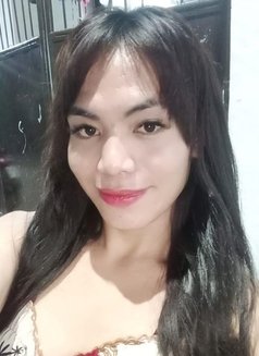 Carla - Transsexual escort in Manila Photo 4 of 4