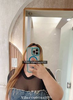 Carla Tan - escort in Makati City Photo 2 of 5