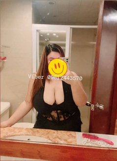 Carla Tan - escort in Makati City Photo 4 of 5