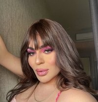 Carla - Transsexual escort in Ankara
