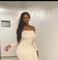 Aven, Erotic Escort Lavington - puta in Nairobi