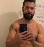 Carlos Silver Fox - Acompañantes masculino in London Photo 3 of 5