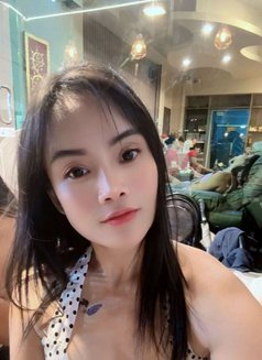 Carly Incall Outcall Full Service Escort - escort in Cairo Photo 3 of 7