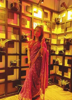 Carmelita - Transsexual escort in Pune Photo 13 of 13