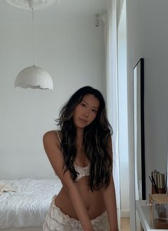 Carmelite - escort in Dubai Photo 9 of 24