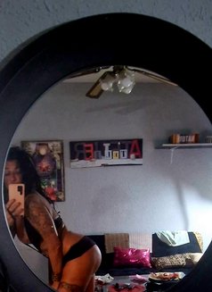 Carmen - escort in Zaragoza Photo 4 of 6