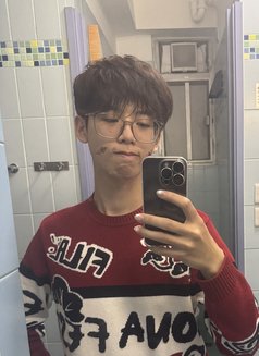 Carmency - Male escort in Hong Kong Photo 2 of 7